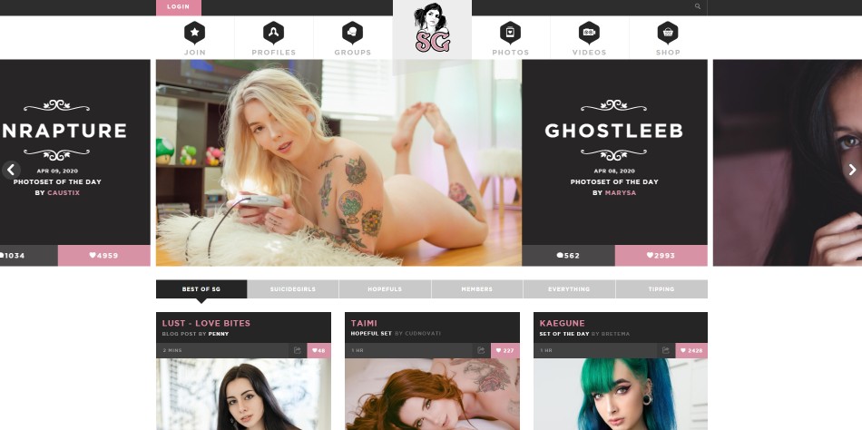 print da tela inicial do site Suicide Girls